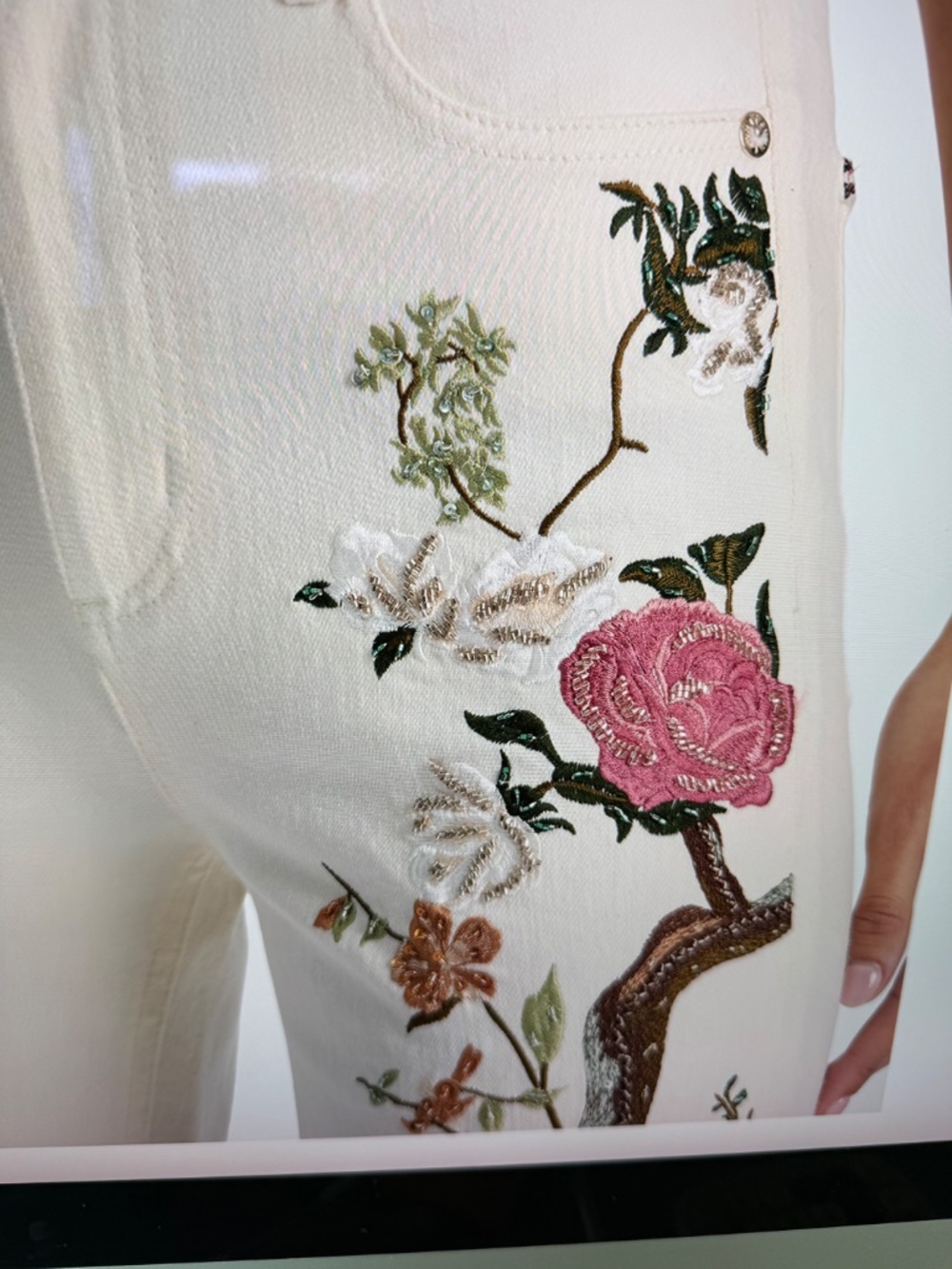 Beautiful embroidered beaded Jeans size 27 - Picture 2 of 8